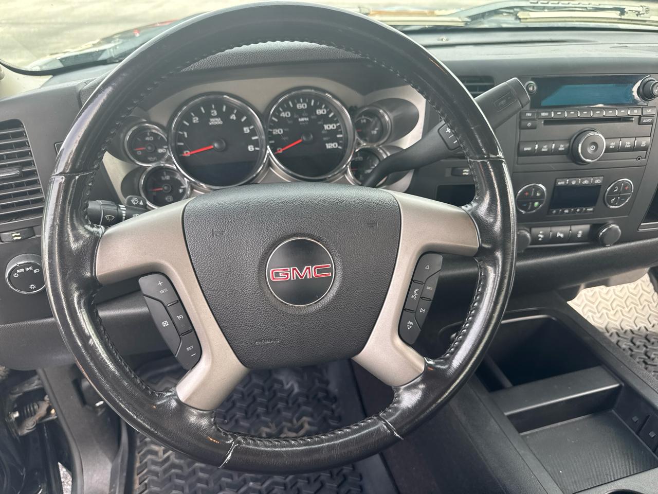 GMC Sierra 1500 2WD Crew Cab 147" SLE 2013