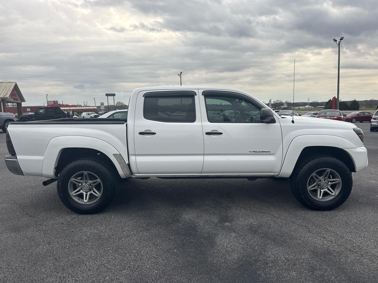 Toyota Tacoma Double Cab V6 4WD 2013