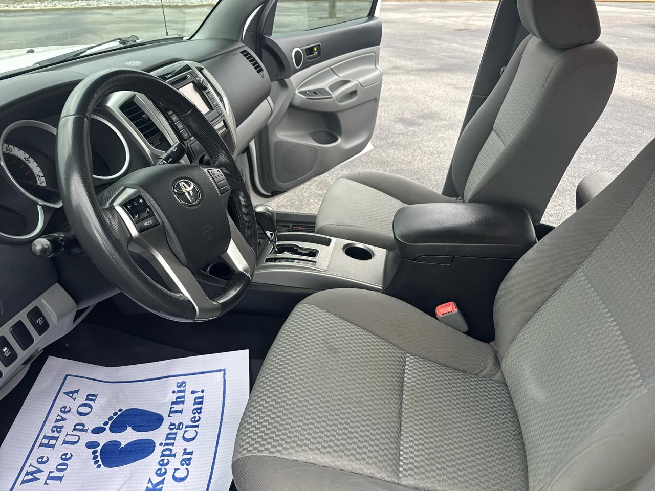 Toyota Tacoma Double Cab V6 4WD 2013