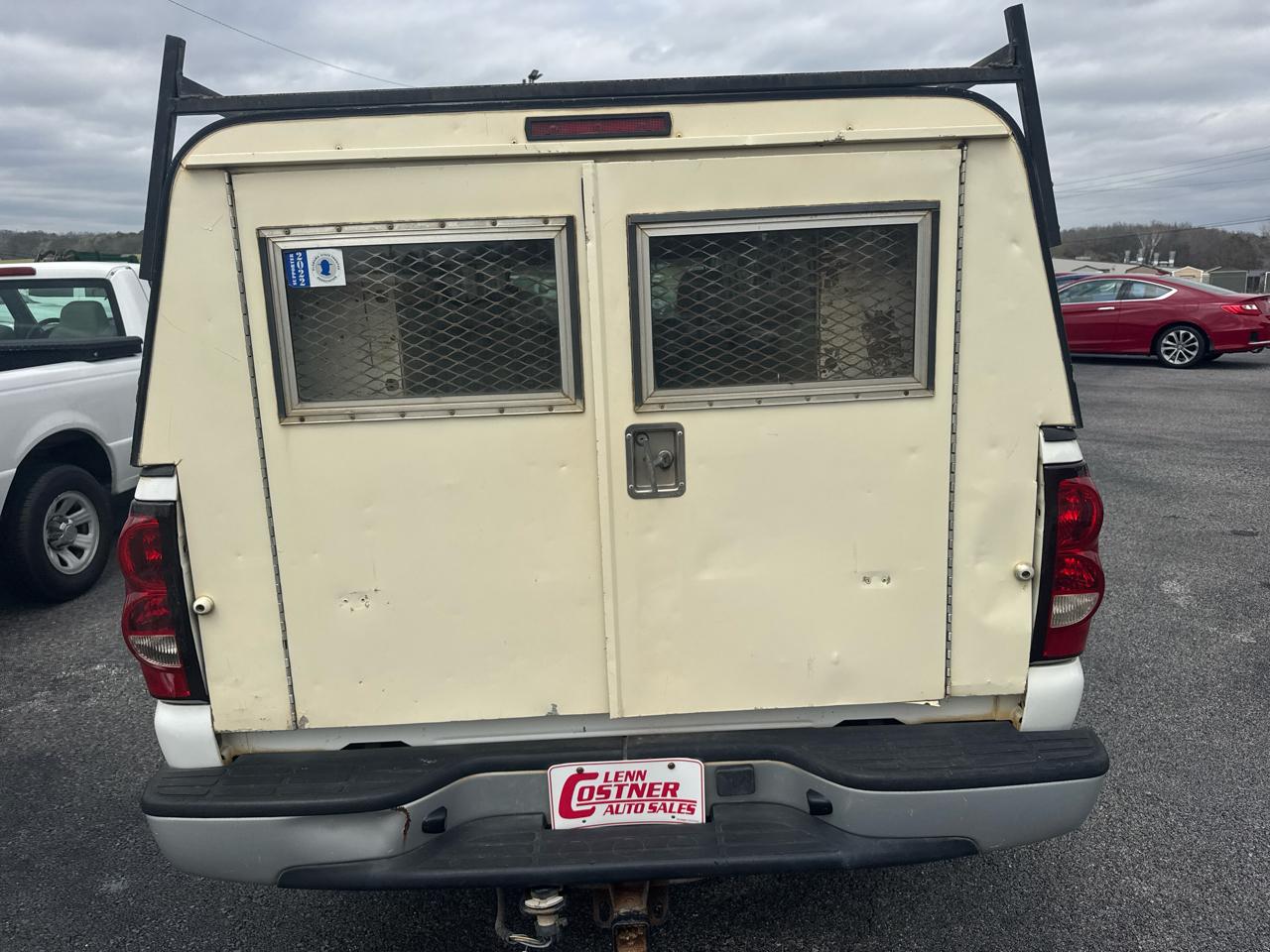 Chevrolet Silverado 1500 LS Long Bed 2WD 2003