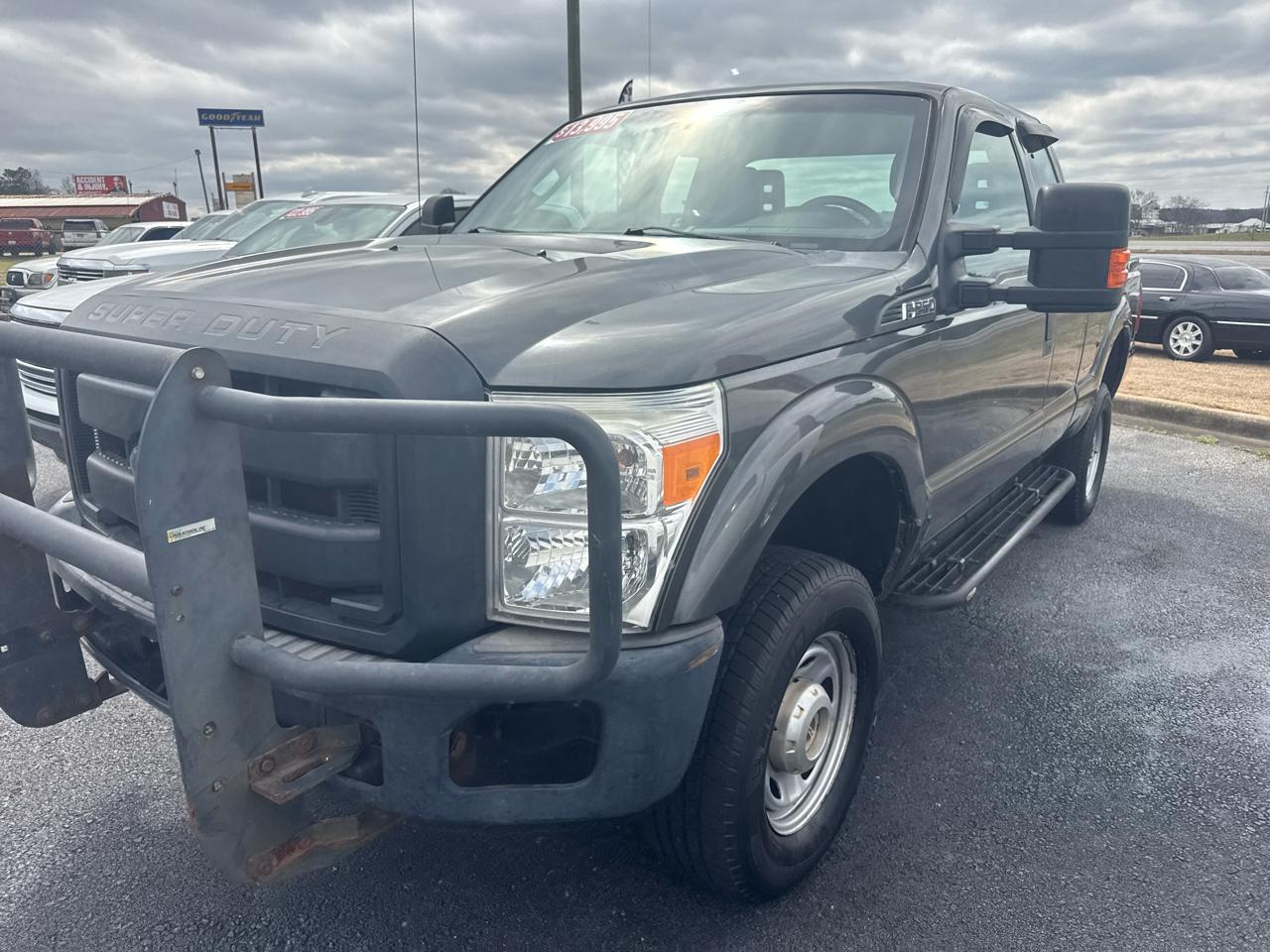 Ford F-250 SD XL SuperCab 4WD 2015