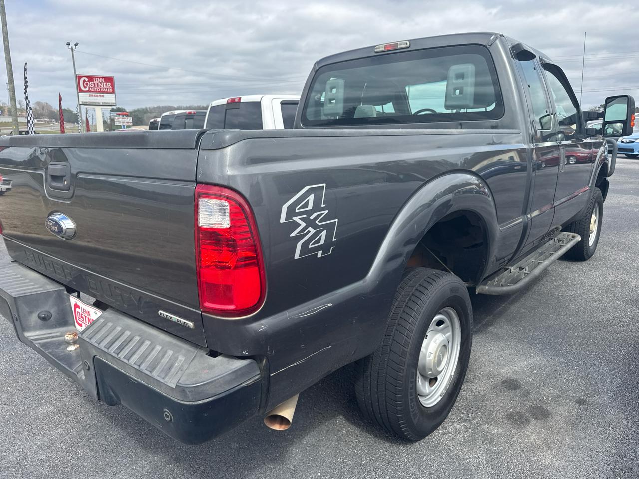 Ford F-250 SD XL SuperCab 4WD 2015