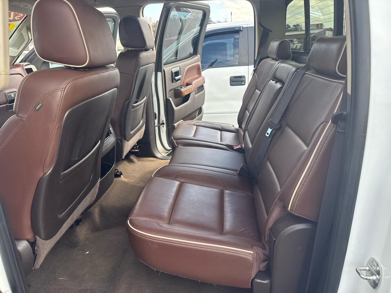 Chevrolet Silverado 2500HD 4WD Crew Cab 153.7" High Country 2015