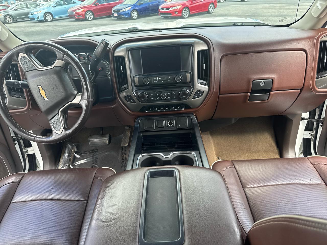 Chevrolet Silverado 2500HD 4WD Crew Cab 153.7" High Country 2015