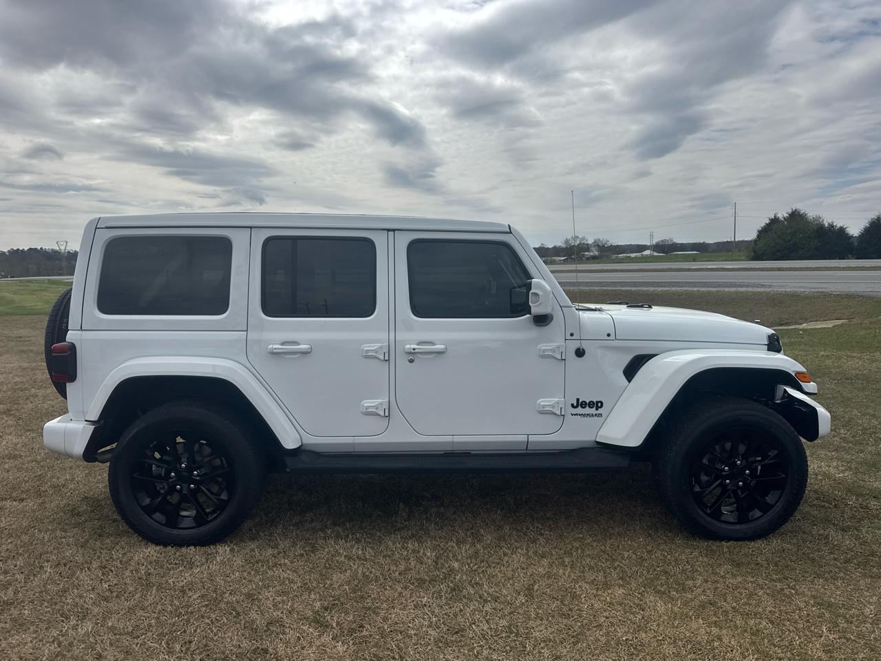 Jeep Wrangler Unlimited Sahara 2022