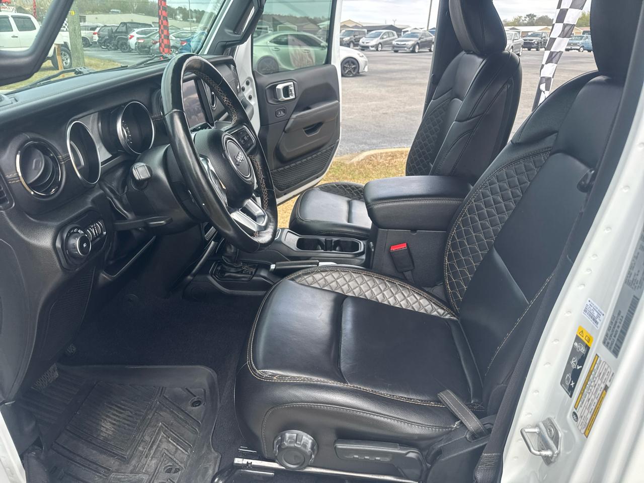 Jeep Wrangler Unlimited Sahara 2022