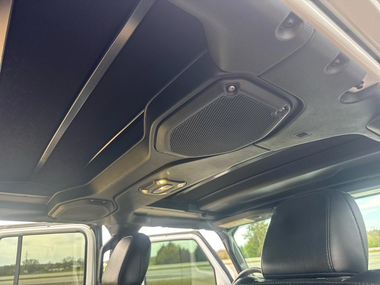 Jeep Wrangler Unlimited Sahara 2022