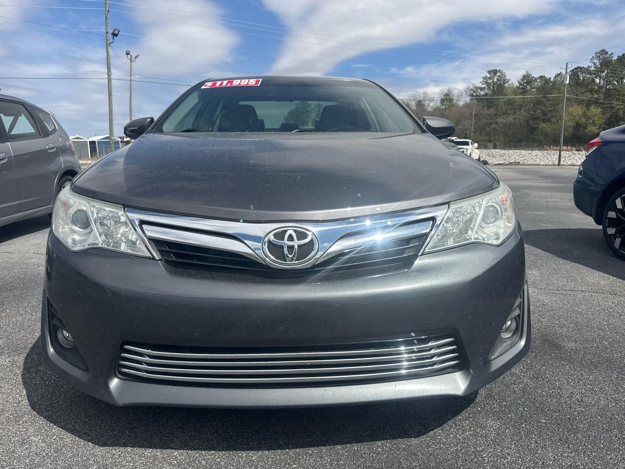 Toyota Camry 4dr Sdn LE Auto 2014