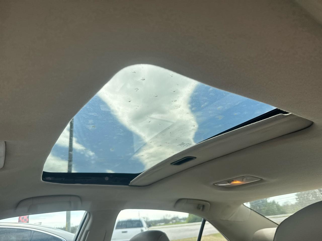 Toyota Camry 4dr Sdn LE Auto 2010