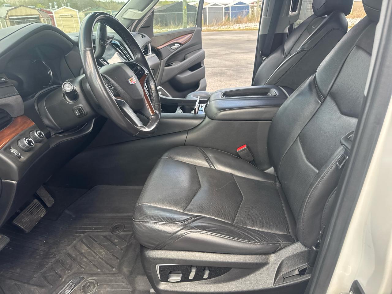 Cadillac Escalade Luxury 4WD 2019