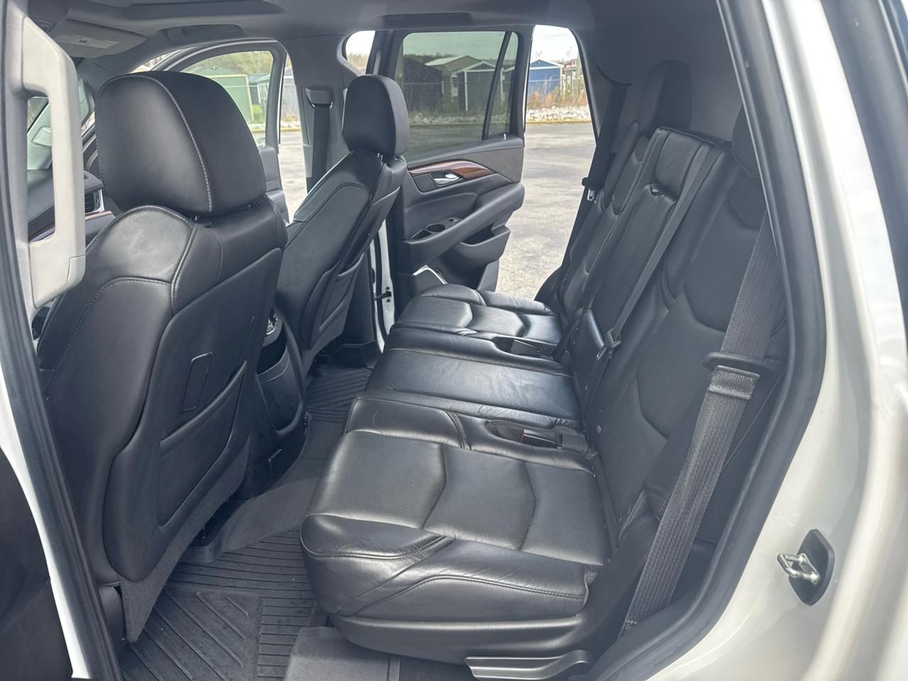 Cadillac Escalade Luxury 4WD 2019