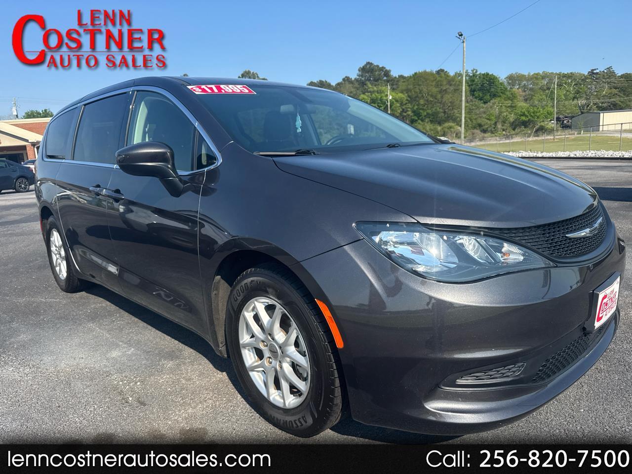 2022 Chrysler Voyager LX