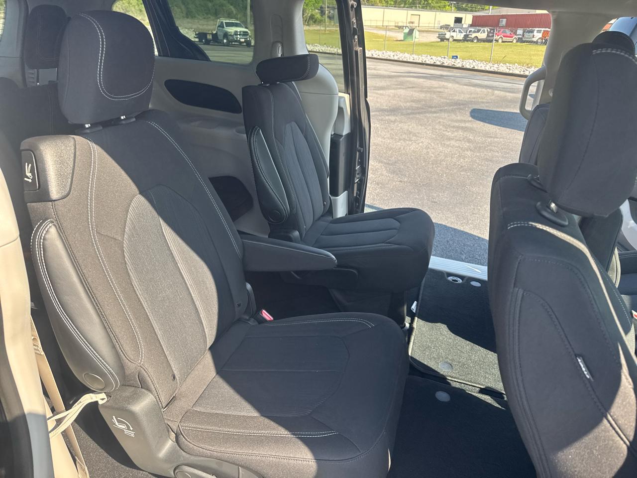 Chrysler Voyager LX 2022