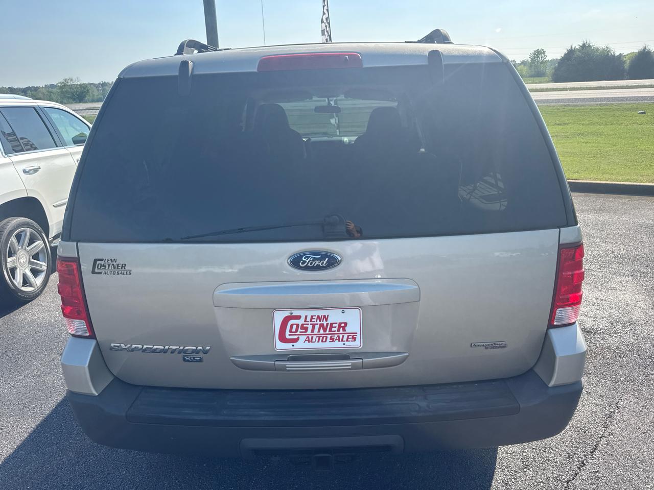 Ford Expedition XLT 4WD 2006