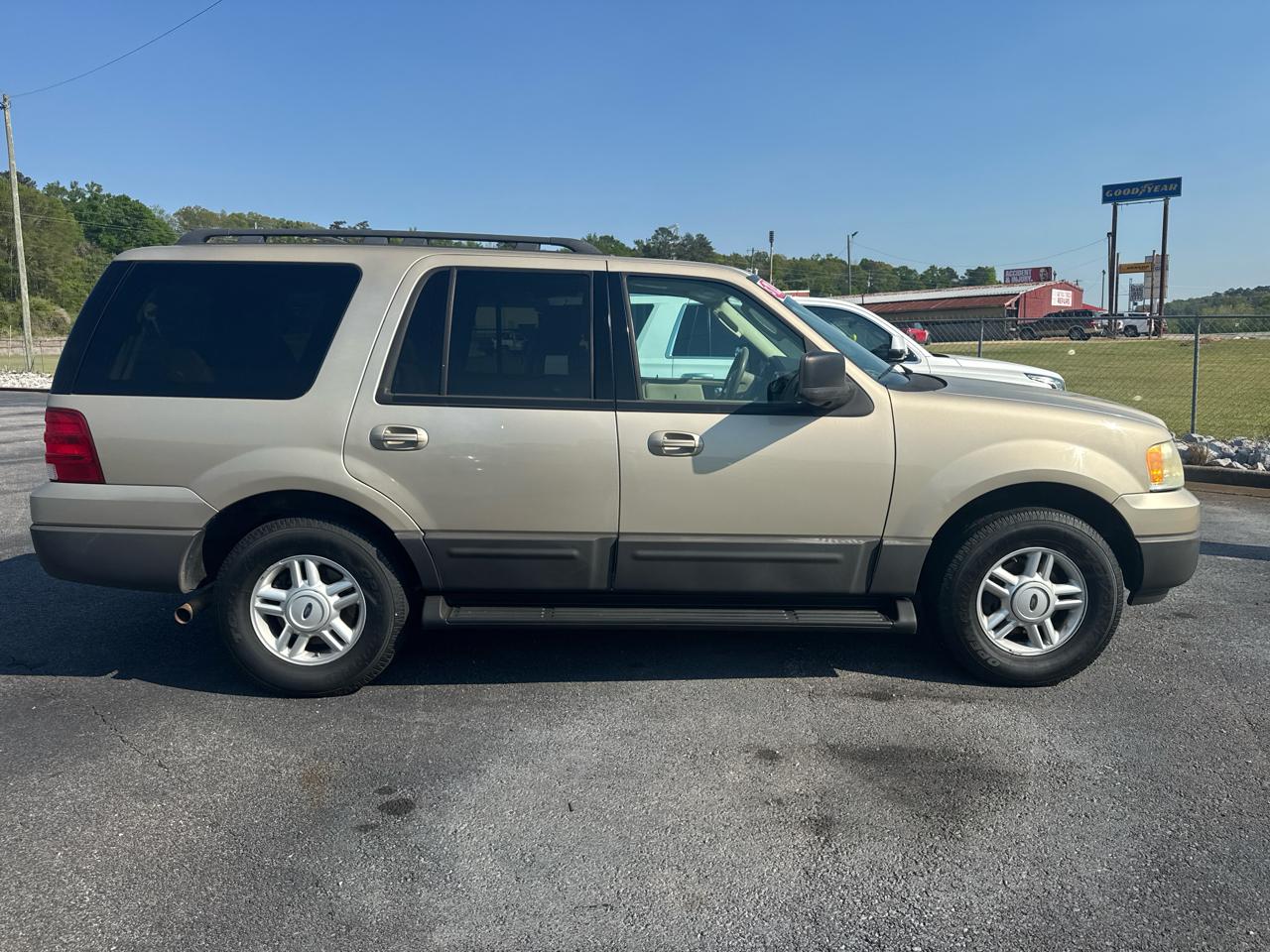 Ford Expedition XLT 4WD 2006