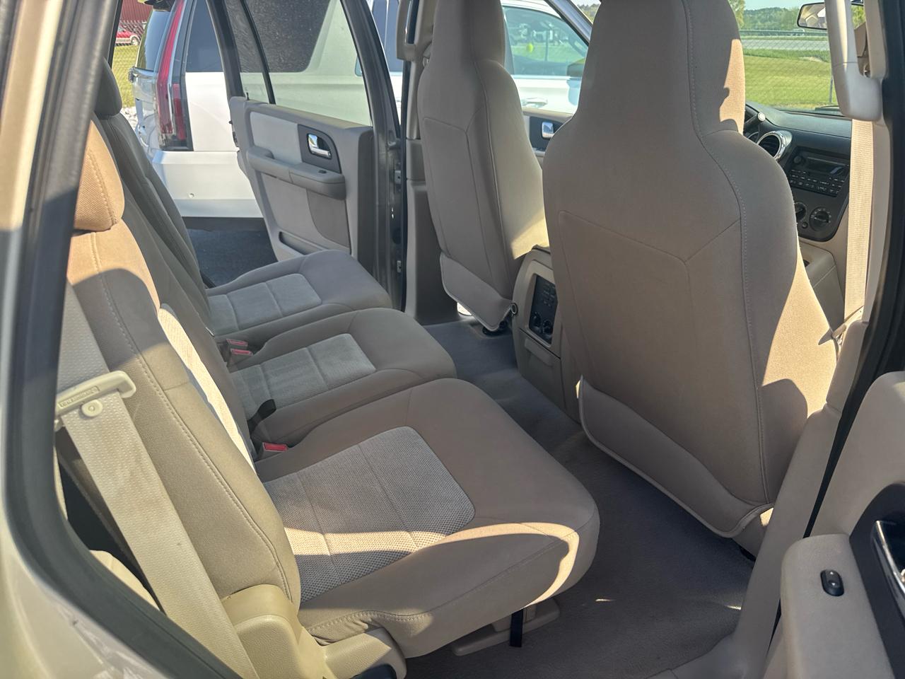 Ford Expedition XLT 4WD 2006