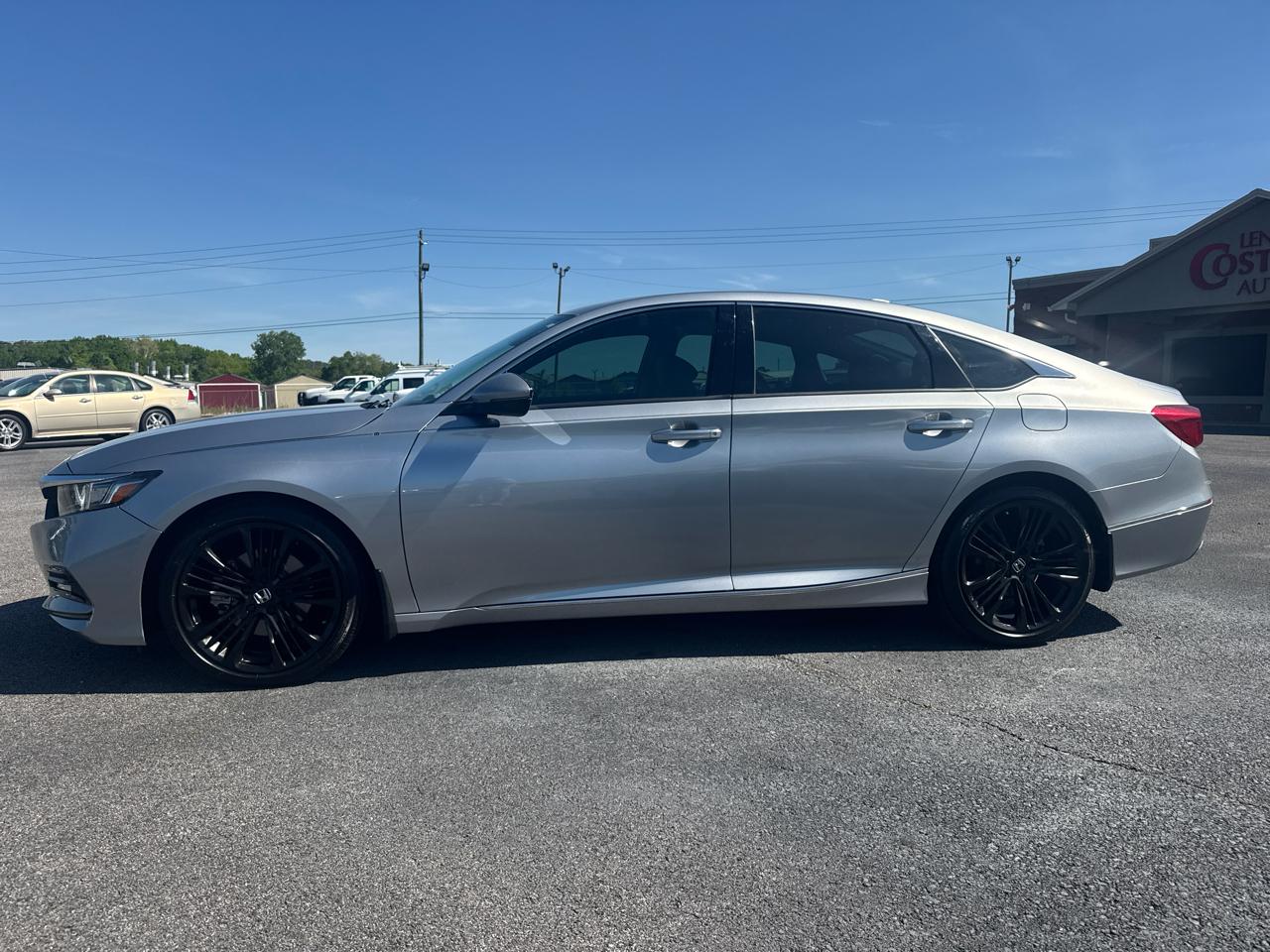 Honda Accord Touring 4D Sedan 1.5L at 2018