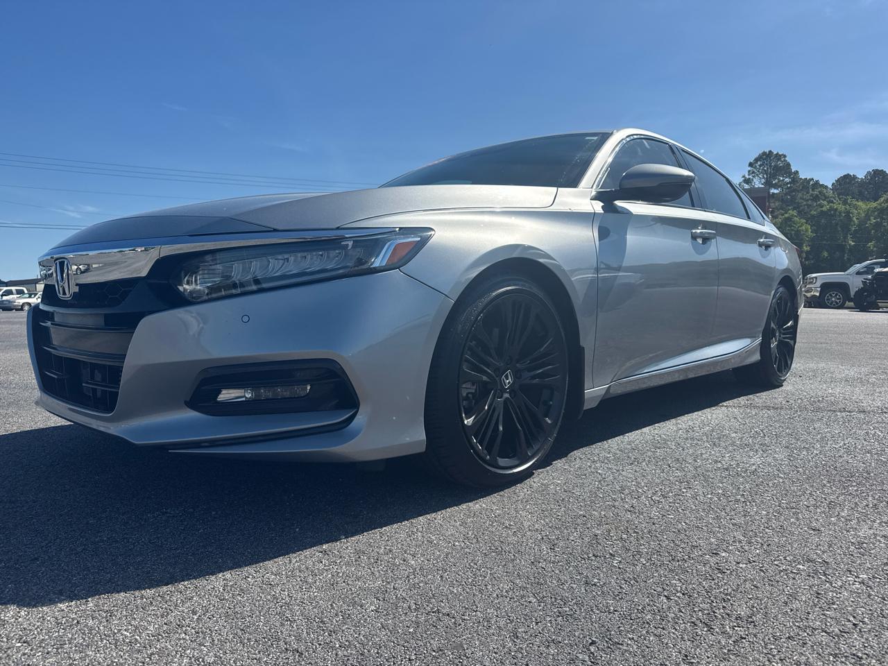Honda Accord Touring 4D Sedan 1.5L at 2018