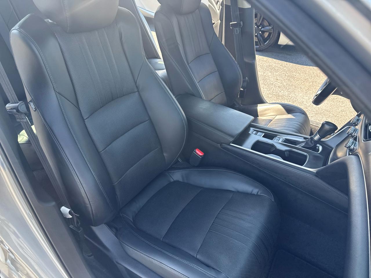 Honda Accord Touring 4D Sedan 1.5L at 2018