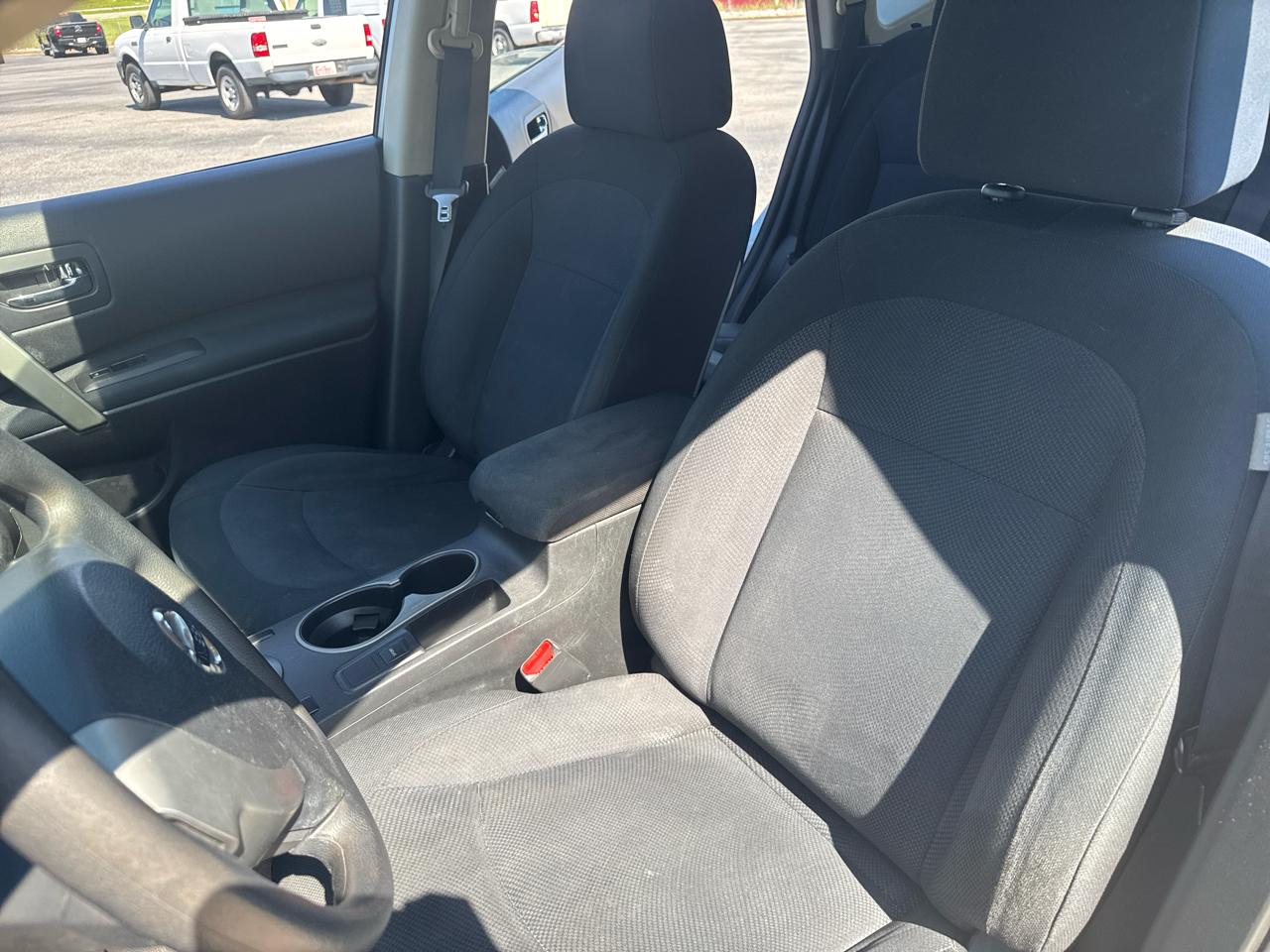 Nissan Rogue Select S 2WD 2014