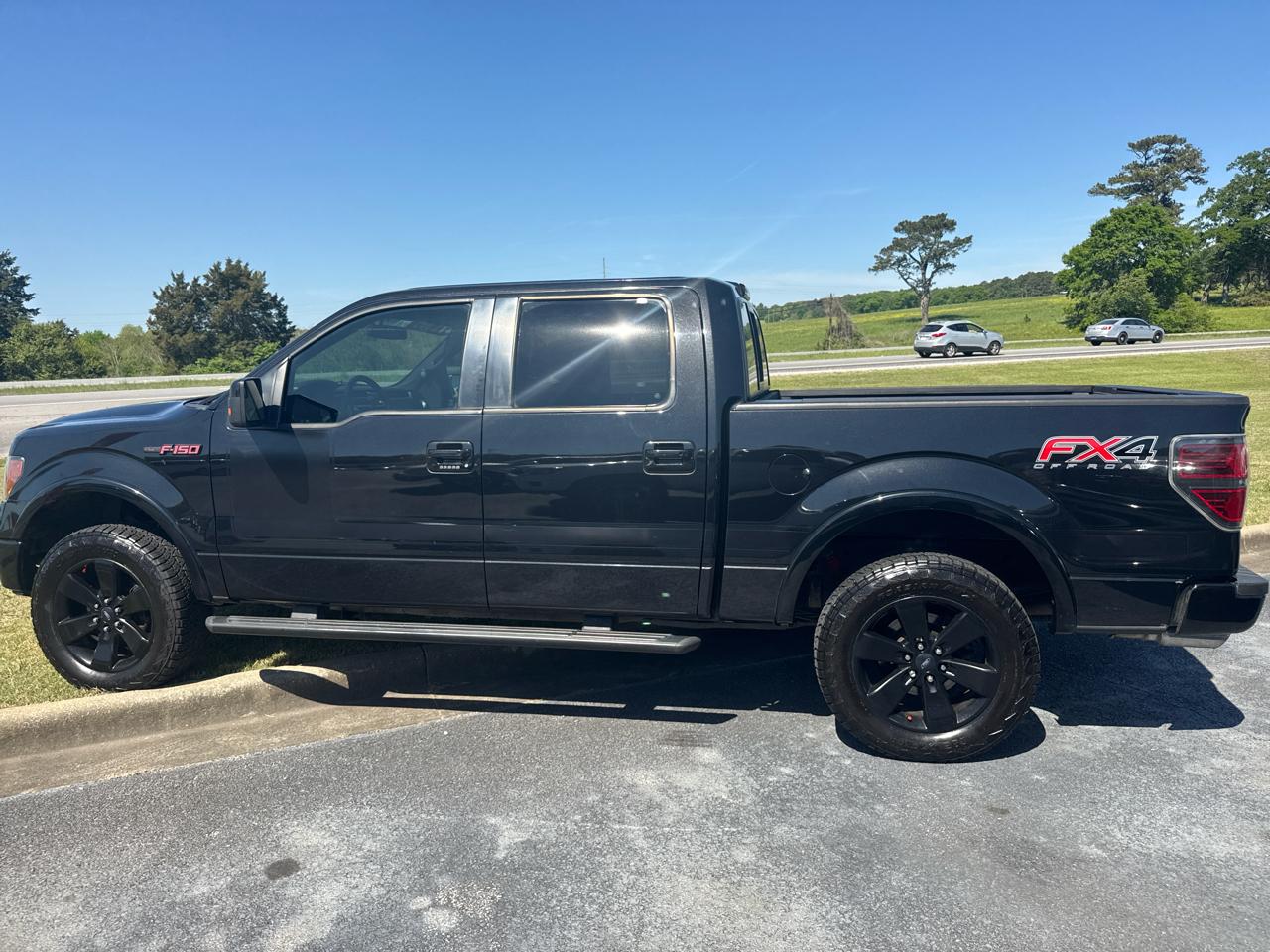 Ford F-150 4WD SuperCrew 145" FX4 2012