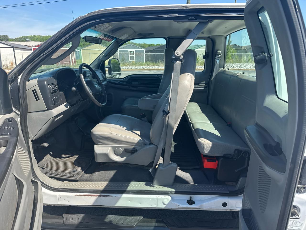 Ford F250 Standard Supercab 4WD 2006