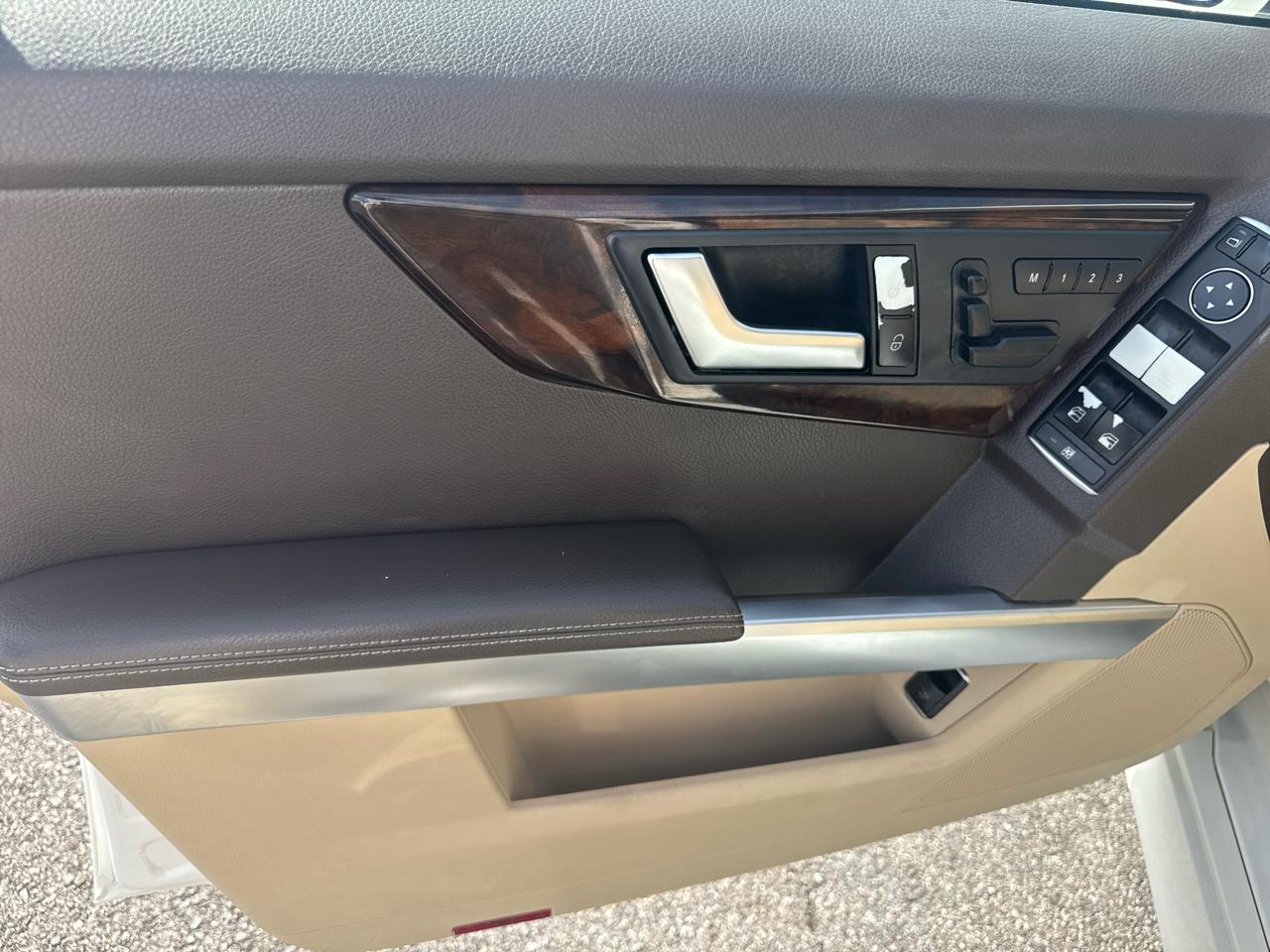 Mercedes-Benz GLK-Class GLK350 2014