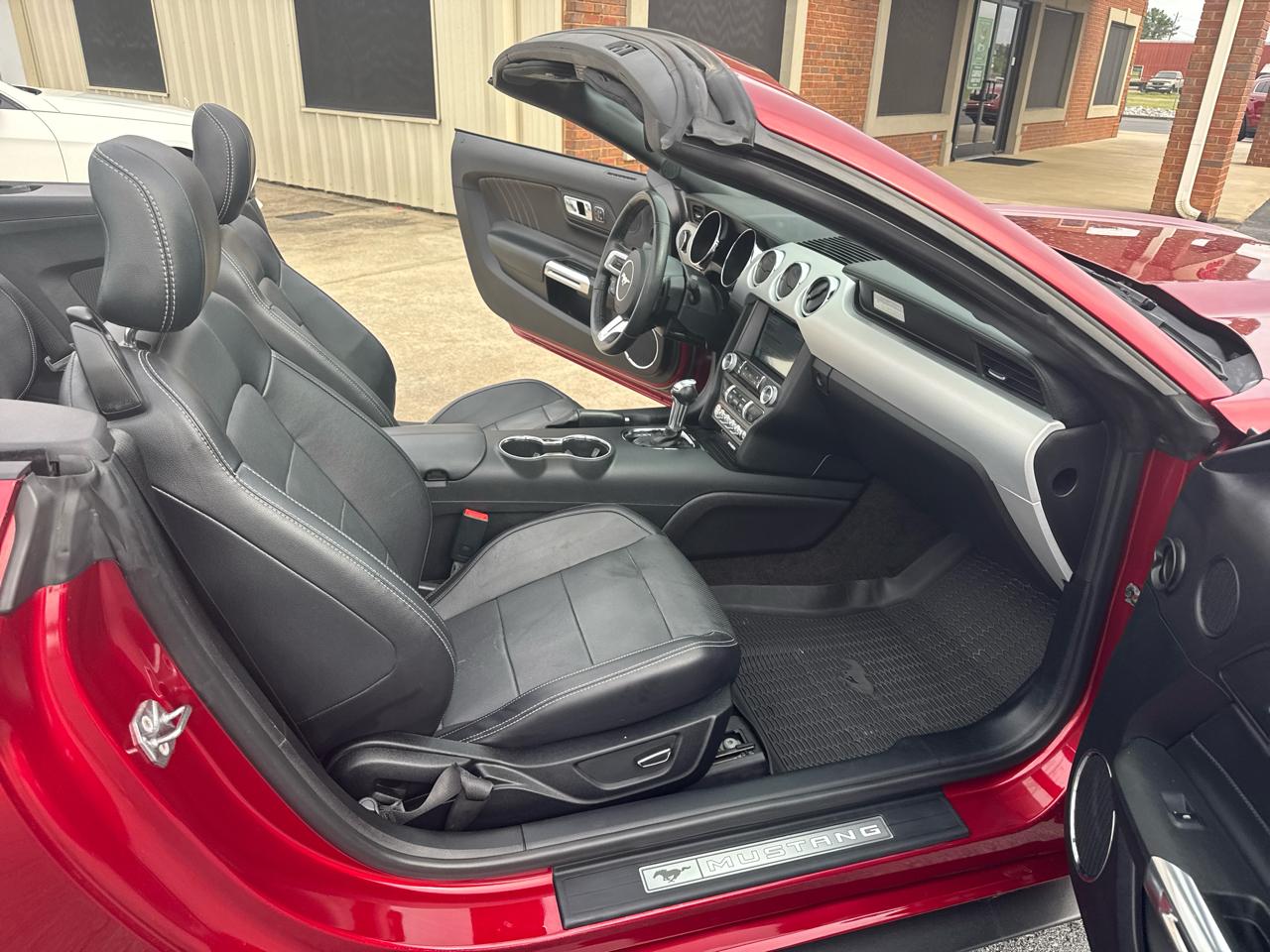 Ford Mustang EcoBoost Premium Convertible 2017