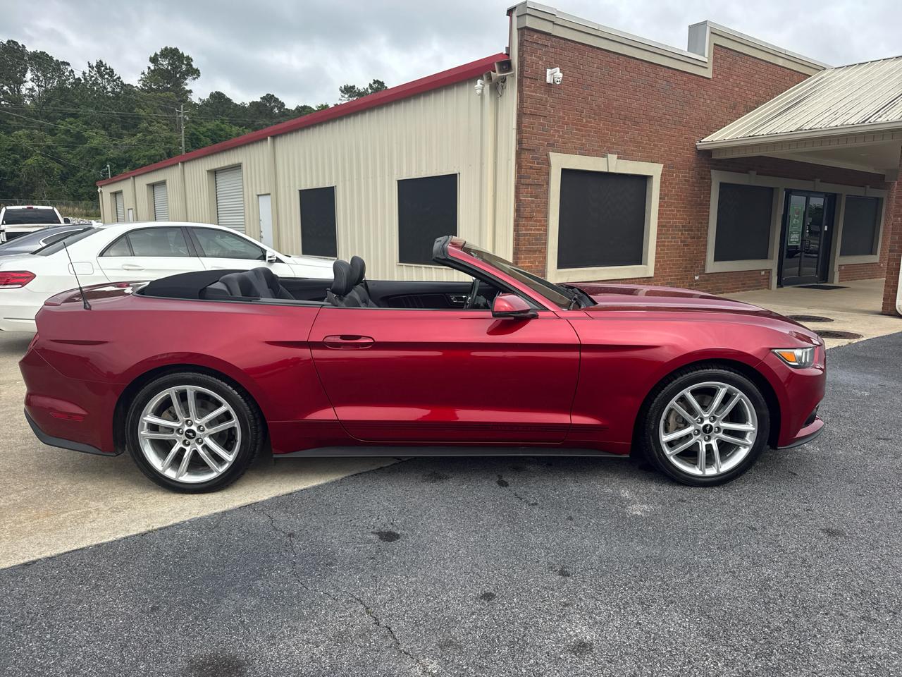 Ford Mustang EcoBoost Premium Convertible 2017
