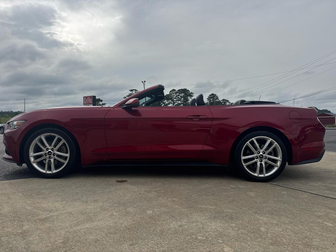 Ford Mustang EcoBoost Premium Convertible 2017