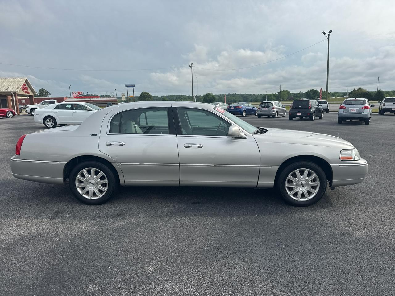 Lincoln Town Car Signature Limited 2007