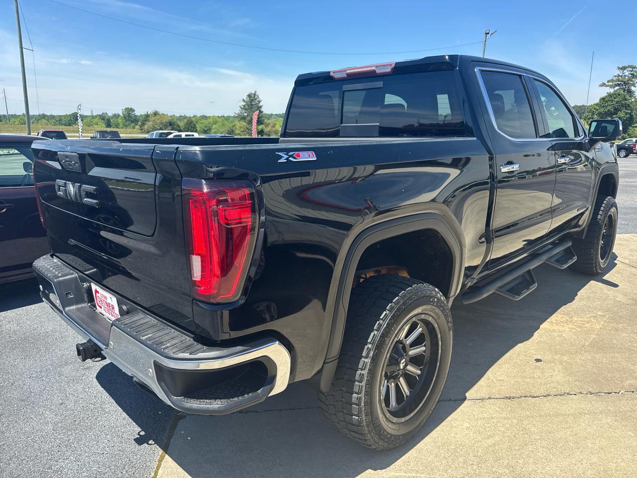 GMC Sierra 1500 4WD Crew Cab 147" SLT 2019