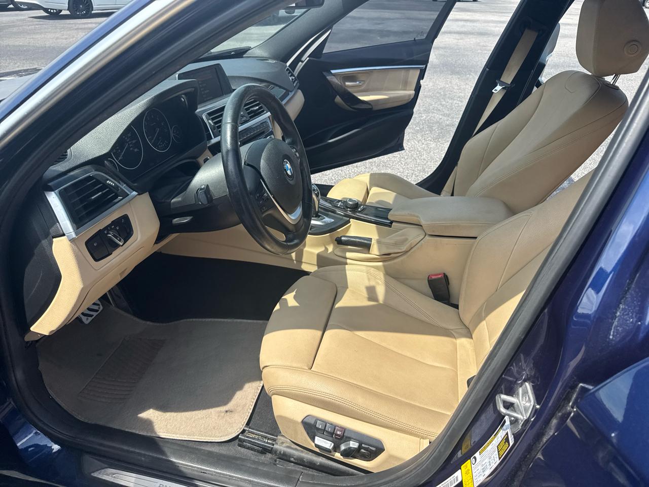 BMW 3-Series 330i SULEV Sedan 2017