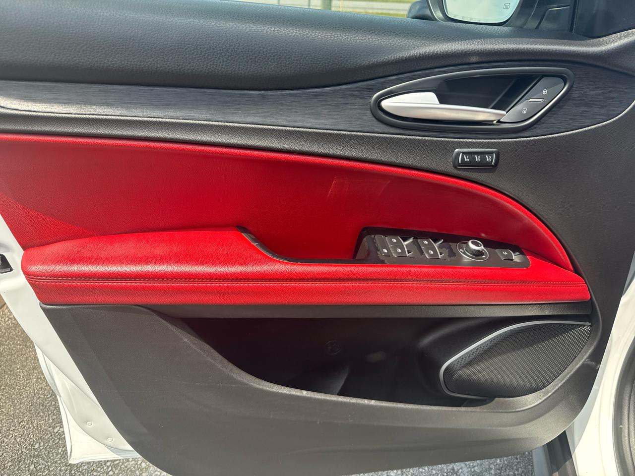 Alfa Romeo Stelvio Sprint 2021