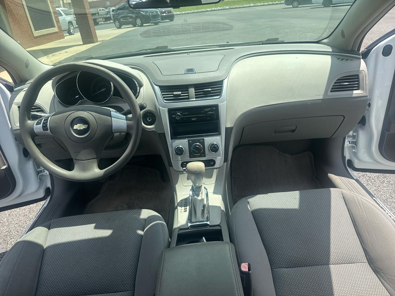 Chevrolet Malibu LS 2009