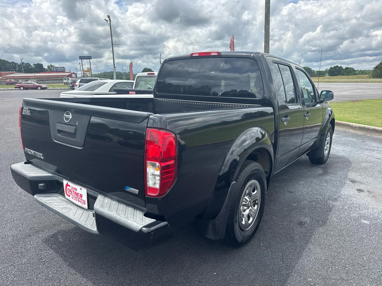 Nissan Frontier 2WD Crew Cab SWB Auto S 2018