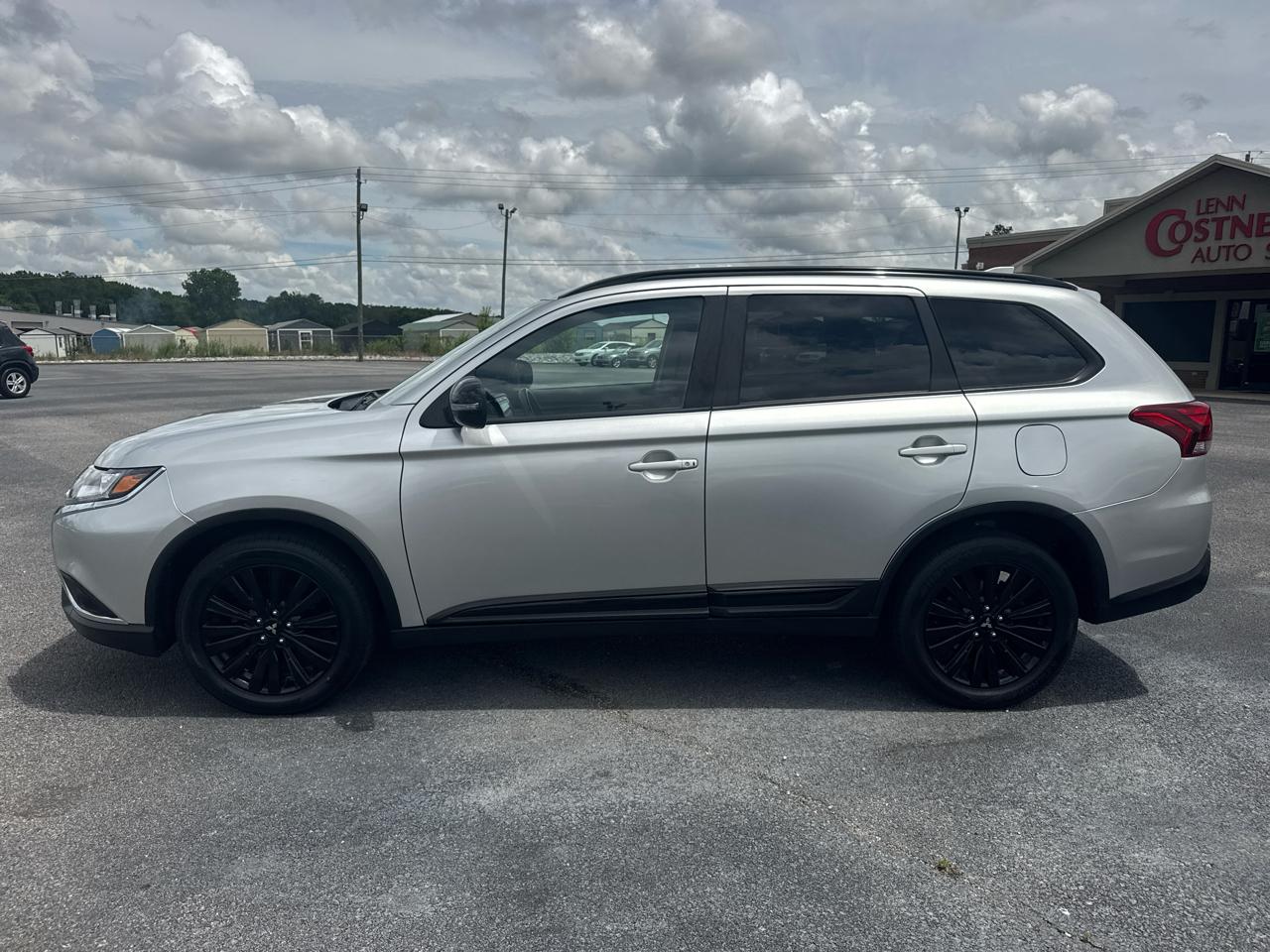 Mitsubishi Outlander SEL AWD 2020