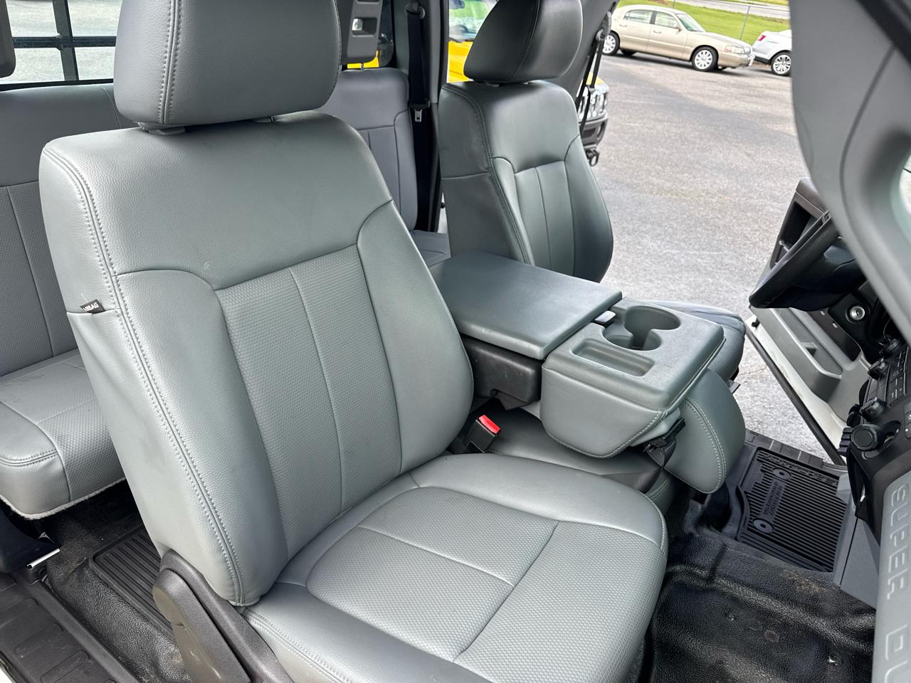 Ford F-350 SD XLT SuperCab Long Bed 4WD 2015