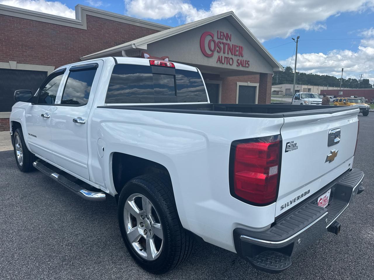 Chevrolet Silverado 1500 1LT Crew Cab 2WD 2015