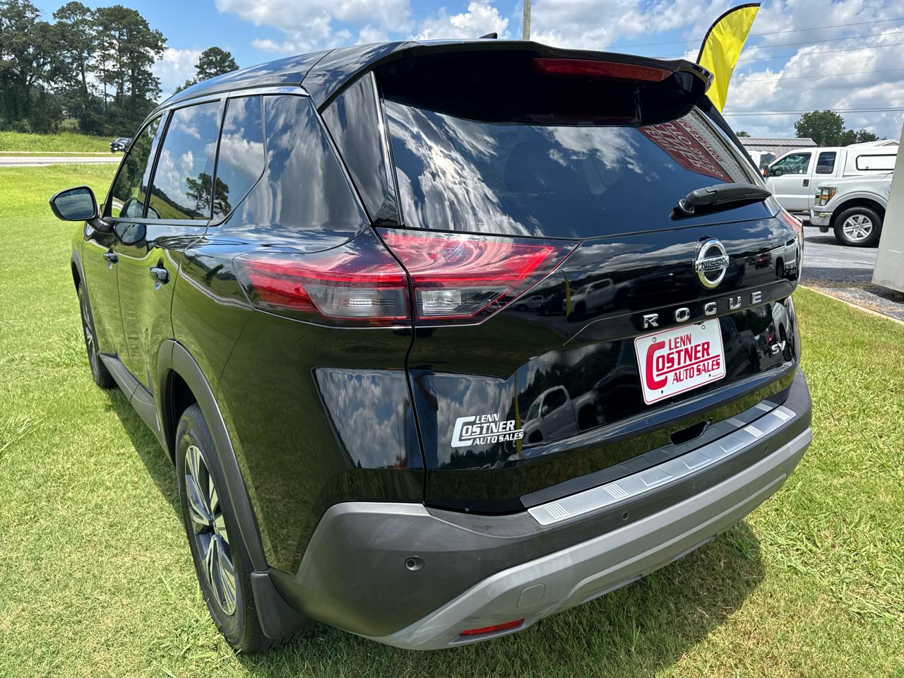 Nissan Rogue SV 2021