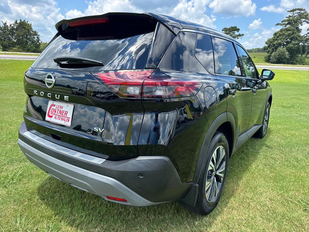 Nissan Rogue SV 2021