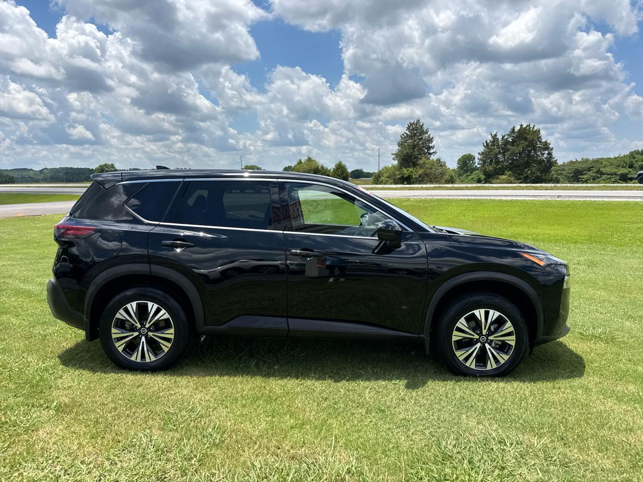 Nissan Rogue SV 2021