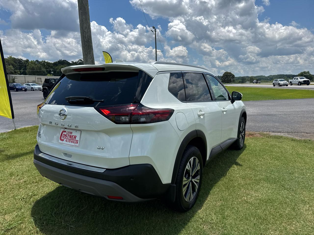 Nissan Rogue SV 2021