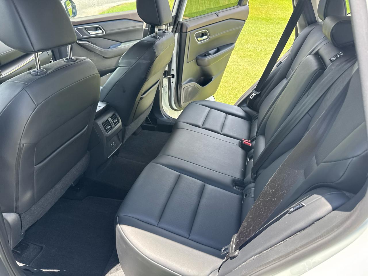 Nissan Rogue SV 2021