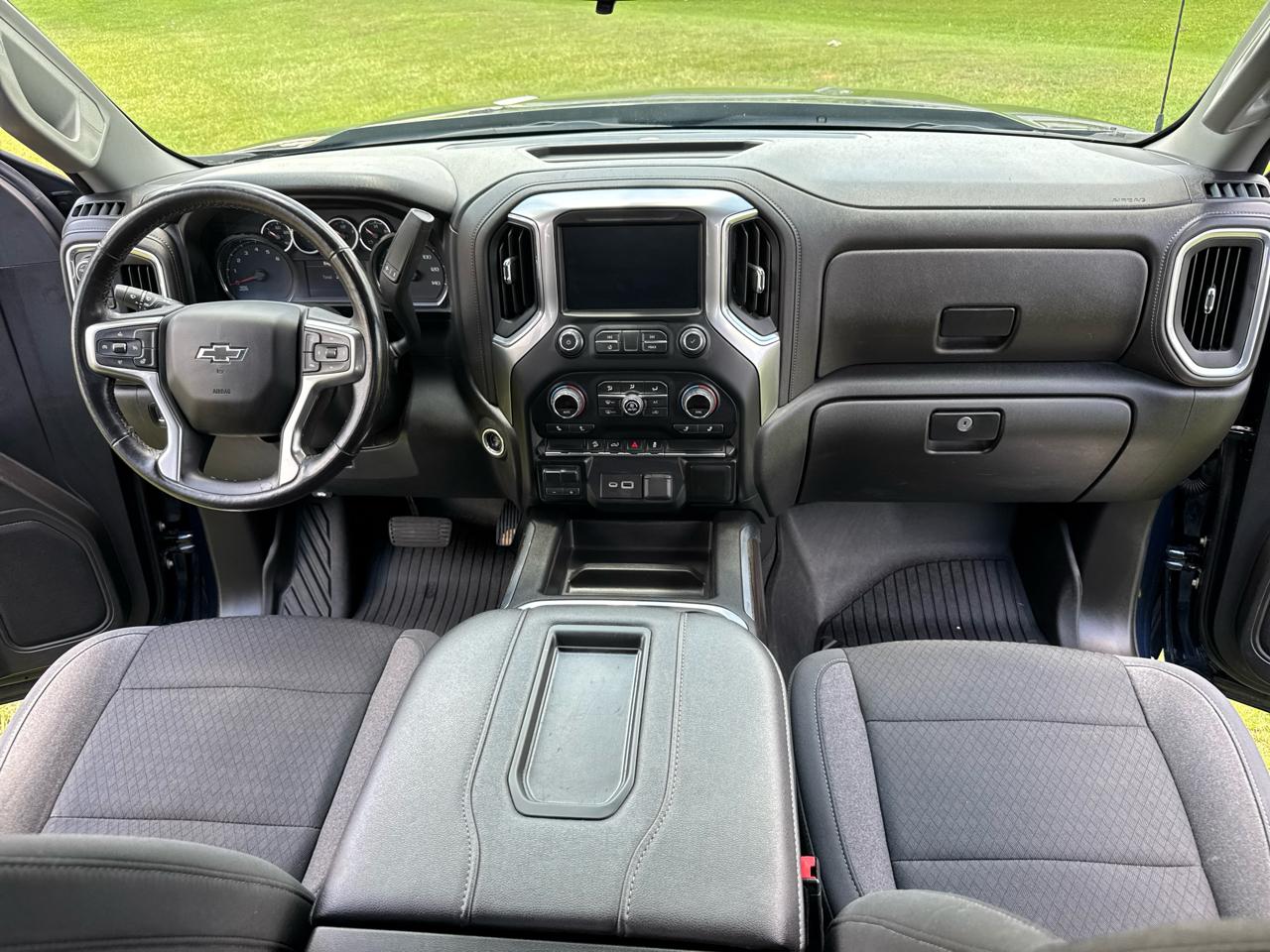 Chevrolet Silverado 1500 2WD Crew Cab 143.5" LT 2021