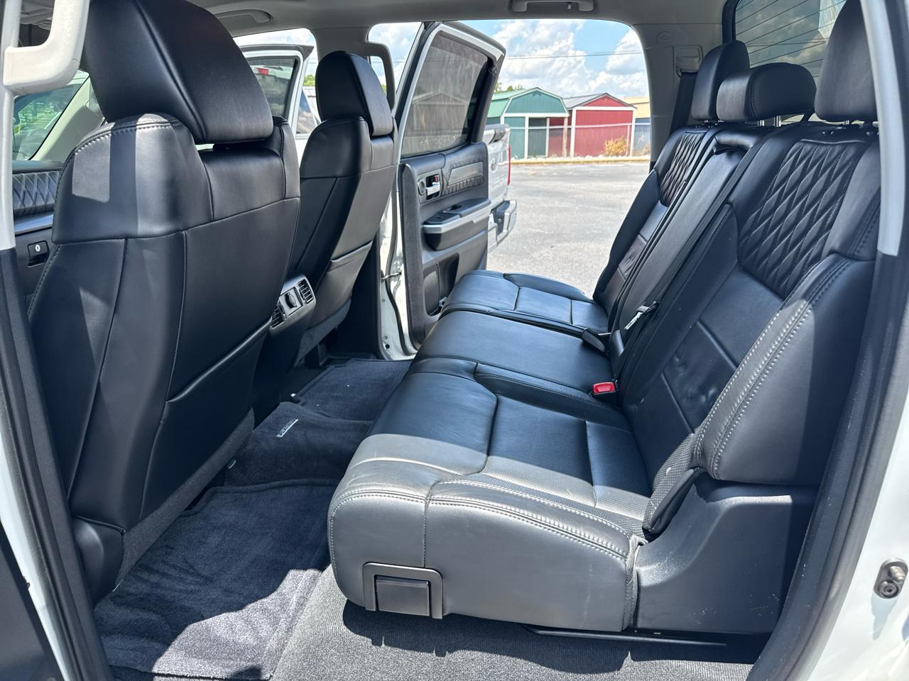 Toyota Tundra Platinum CrewMax 5.7L 2WD 2014