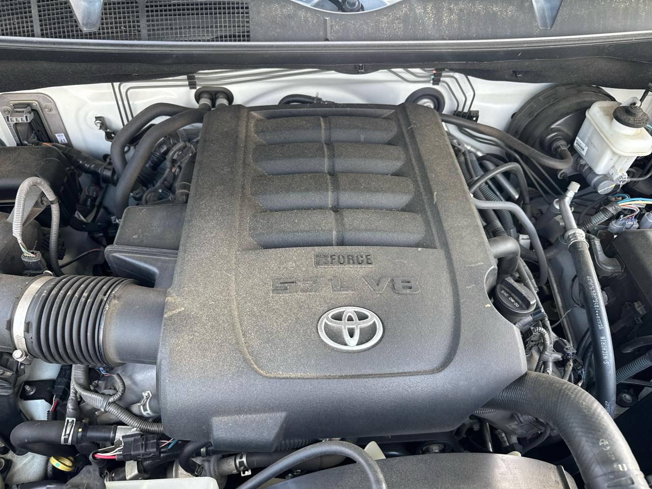 Toyota Tundra Platinum CrewMax 5.7L 2WD 2014