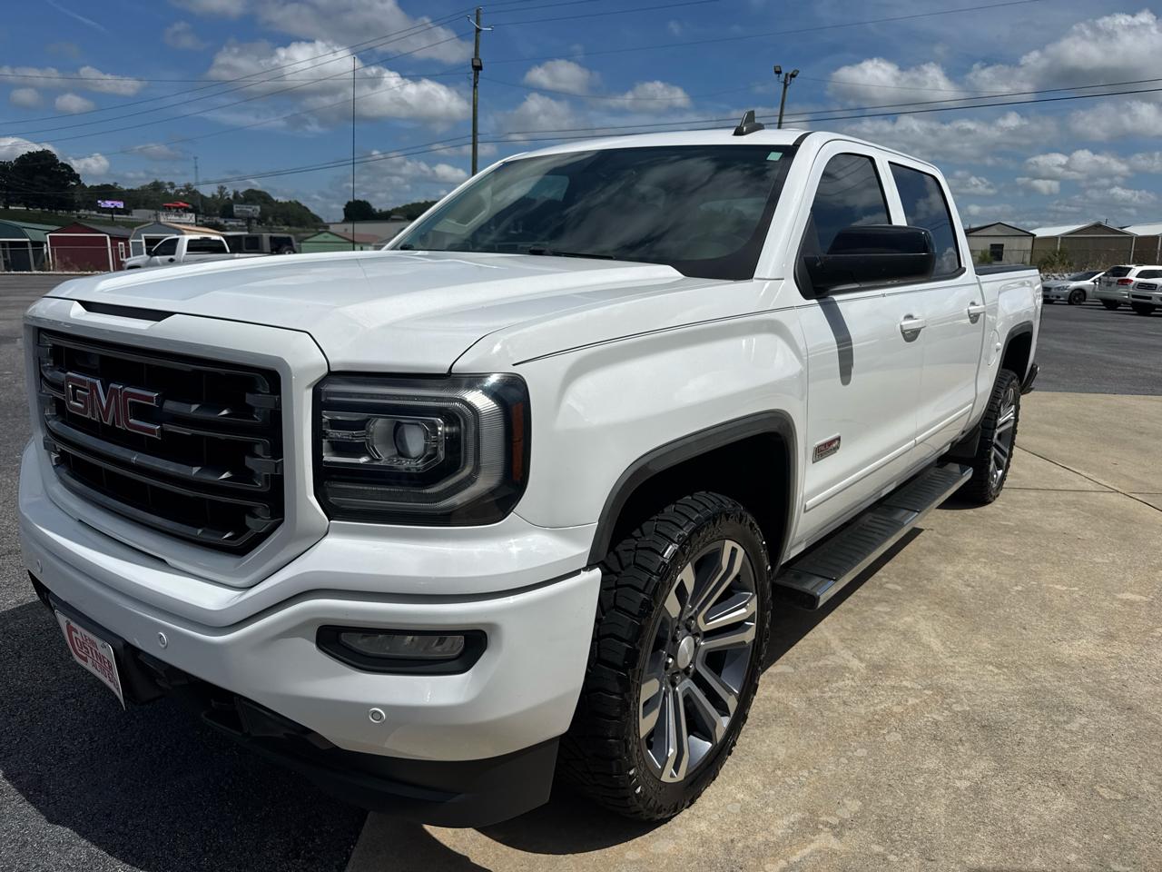 GMC Sierra 1500 4WD Crew Cab 143.5" SLT 2017
