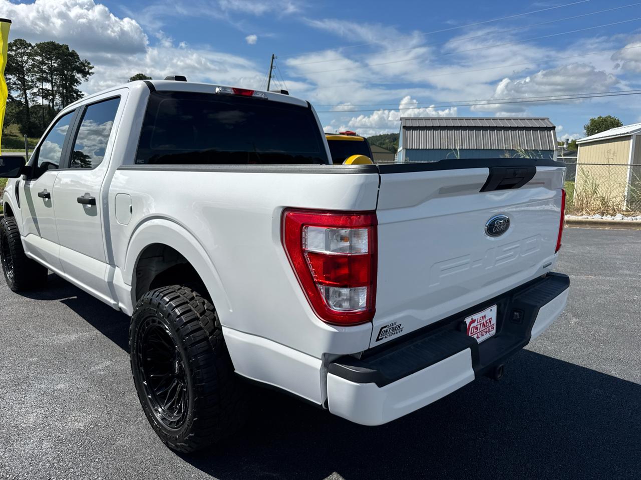 Ford F-150 2WD SuperCrew 139" XL 2021