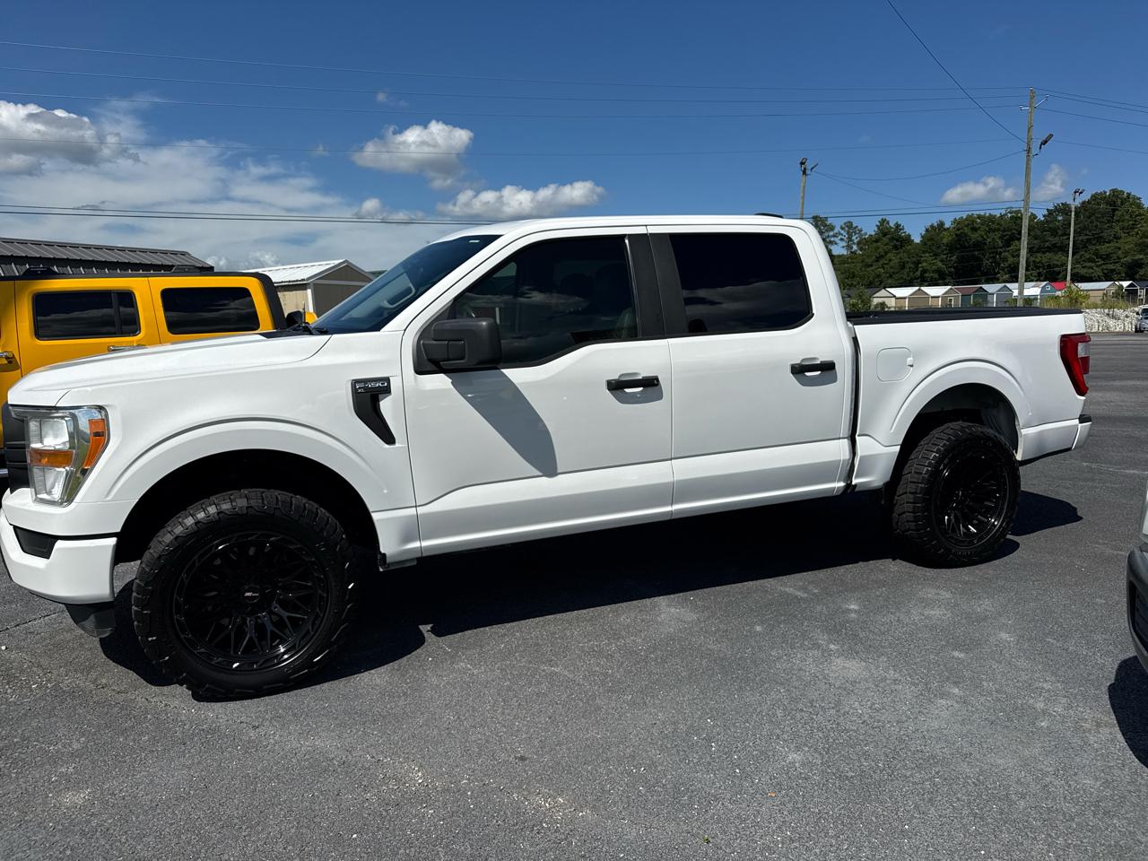 Ford F-150 2WD SuperCrew 139" XL 2021